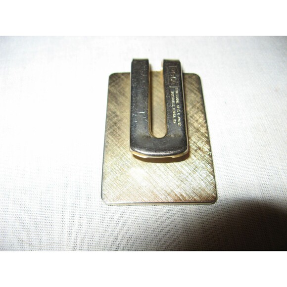 Wisconsin Badgers 1996 W Badger Boosters Chicago Money Clip PG&A - Picture 2 of 3